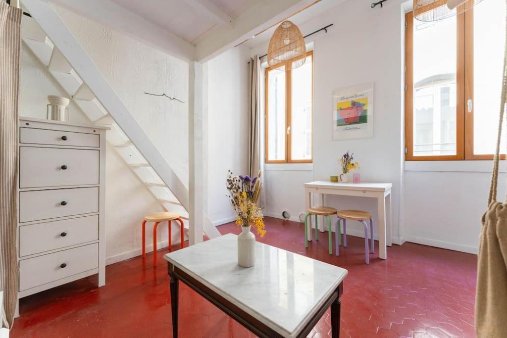 Le Mistral - 2 Min Du Vieux Port Sur Rue Pietonne - Les Freres De La Loc' Lägenhet Marseille Exteriör bild